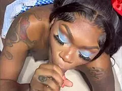 黒人巨根でびしょ濡れまんこをバックで鬼突き！