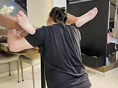 Ich liebe Rimmen und Lecken von dem engen Arsch in heißer Casting-Session mit Lingerie kleinen natürlichen Titten