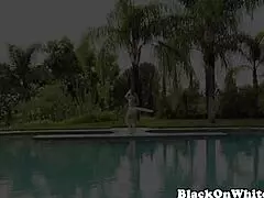 Model interrasial superb ia BBC uriaș adânc în cur