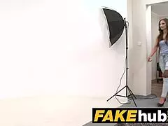 Fake Agent Pounds Great Body on Casting Couch