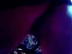 Me Deja Muy Caliente Y Me Masturbo Con Pepino