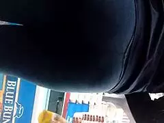 Vid 20160325 194025918 captures retro scene with hidden candid leggings view