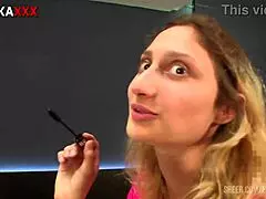 Hey Sadira hotwife, why so molhadinha in those erotikaxxx behind-the-scenes shots?