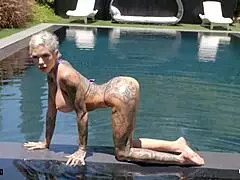 Представи си Чантал Даниелс с големите й розови путки унищожени от огромен BBC? 