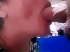 i blindfoldeded suckd builder cock