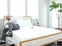 ROOMMATE'S BF SLAMS MY CUNT During VR Game