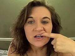 i brush my teeth with gum in my mouth fetish fifi foxx
