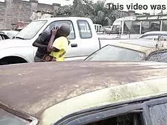 Skyler Luv masseuse gros cul défoncée bite noire