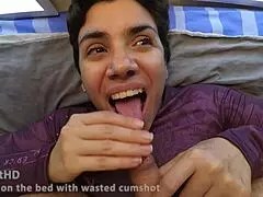 i waste my load after quick bed handjob blowjob cumshot