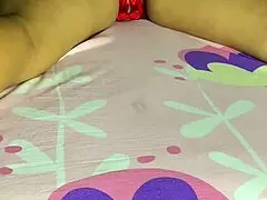 damn she's sucking that dick till he explodes so good