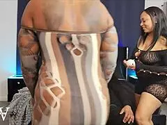 porsha carrera spies on double ebony threesome with deepthroat and rides