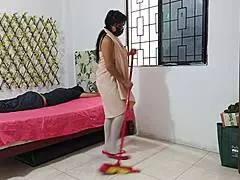 Tattooed Curvy Latina Wife Shakes Huge Ass For Neighbor While Hubby's Away