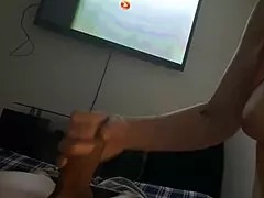 scared watching horror movie so best friend mounts me cowgirl?? 😱🍑