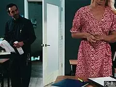 creepy janitor licks her wet pussy then fucks hard 😈💦