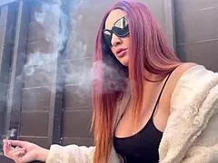 ohh damn, artemisia love's huge tits bounce in outdoor smoke sesh... so hot