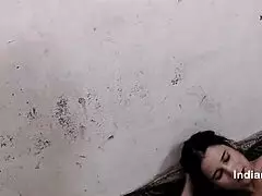 desi bhabhi deepthroats then bends for rough creampie doggystyle 😍💦