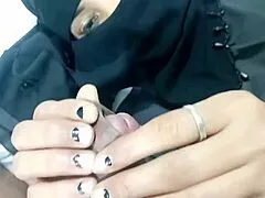 check out this muslim chick banging her hindu boyfriend raw