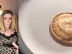 Jessica Bloom's Huge Cock Edges Then Cums on Cookie