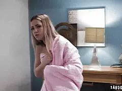 Alina Lopez Overgiver Sig Til Hård Pik I Garage For At Undgå Straf